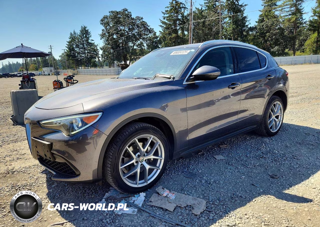 2018 Alfa Romeo Stelvio Ti – zdjęcie 1 z 13