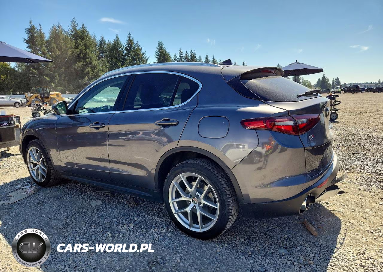 2018 Alfa Romeo Stelvio Ti VIN:ZASFAKBN4J7B96374 - 2