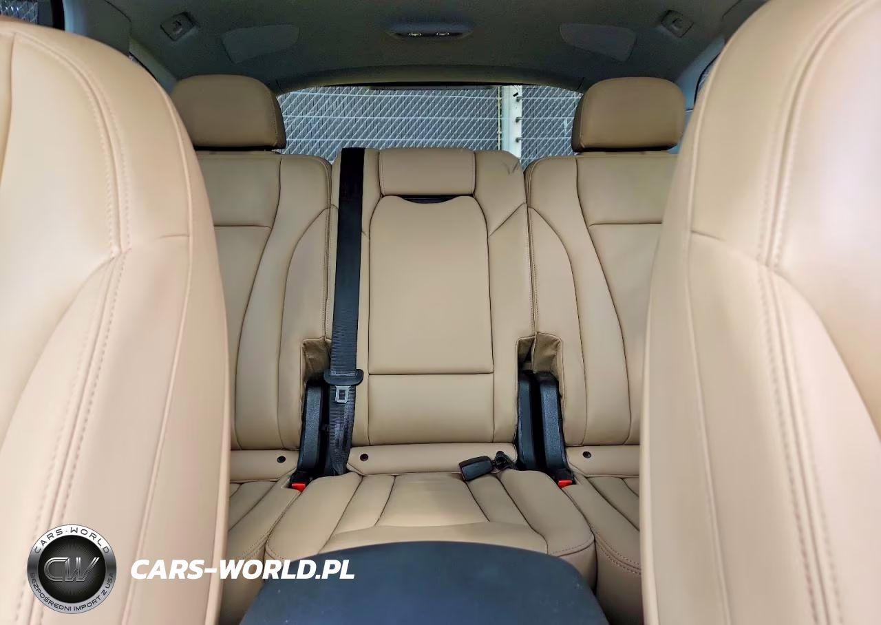 2021 Audi Q7 Premium Plus VIN:WA1LXAF72MD014672 - 10