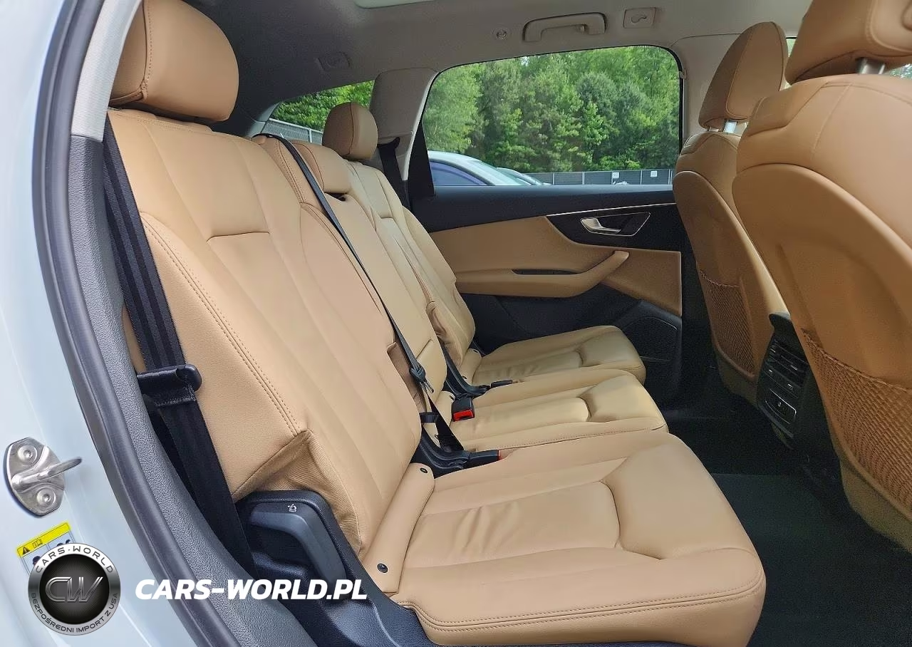 2021 Audi Q7 Premium Plus VIN:WA1LXAF72MD014672 - 11