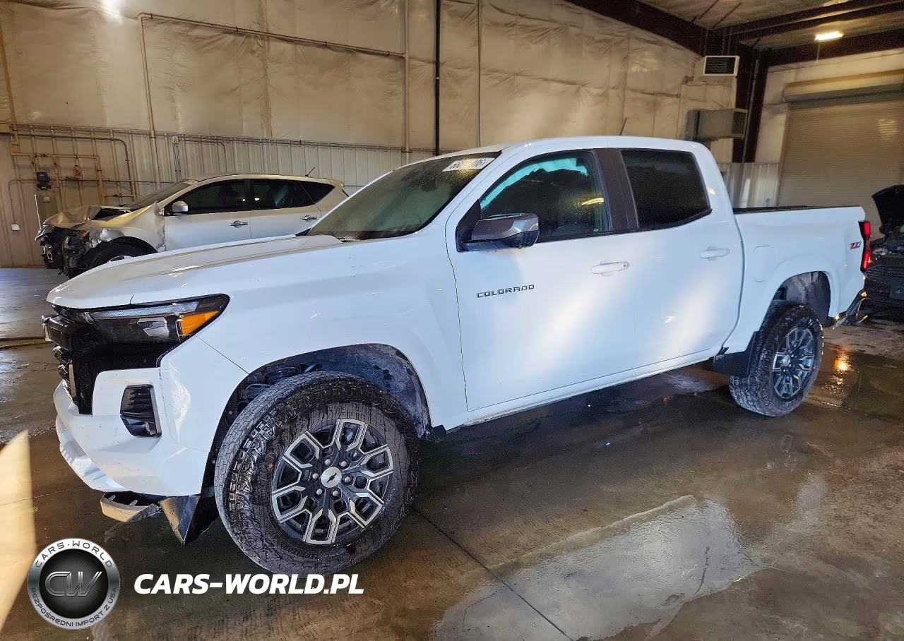 2025 Chevrolet Colorado Z71 VIN:1GCPTDEK5S1130053 - 1