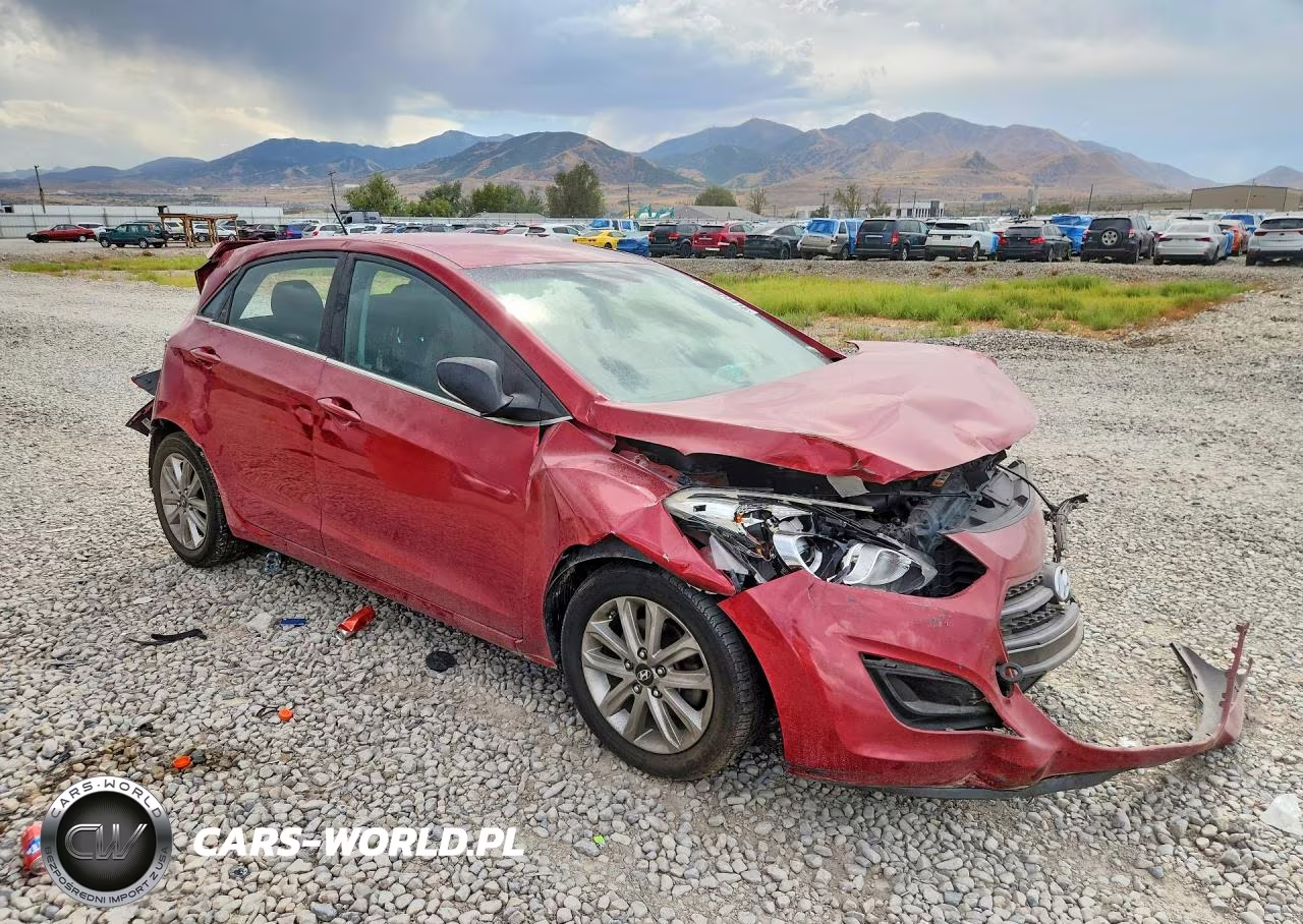 2017 Hyundai Elantra Gt Base VIN:KMHD35LH0HU378522 - 4