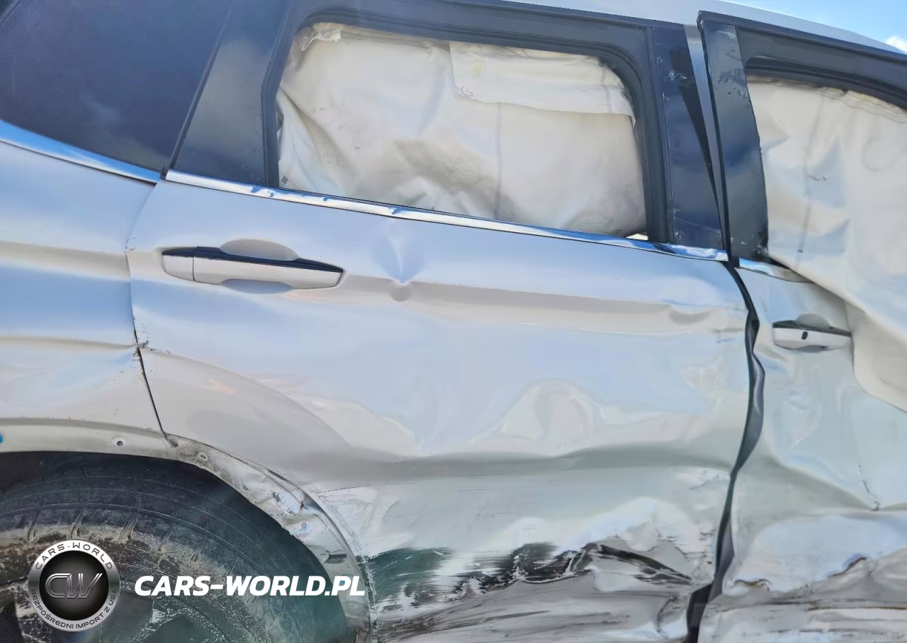 2023 Mitsubishi Outlander Se VIN:JA4J3UA82PZ021990 - 10