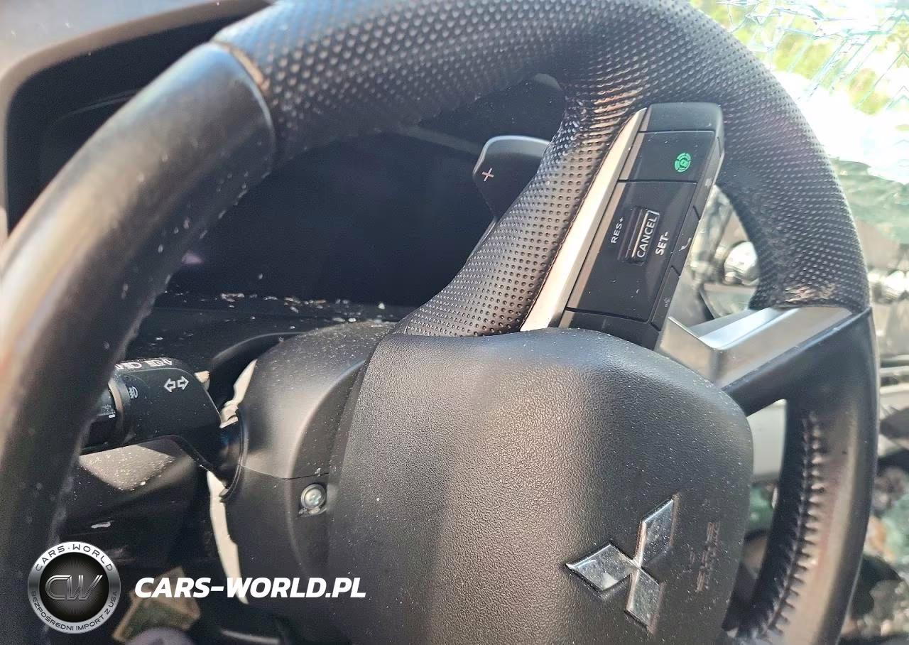 2023 Mitsubishi Outlander Se VIN:JA4J3UA82PZ021990 - 9