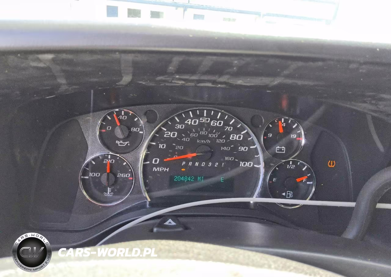 2012 Chevrolet Express G1500 VIN:1GCSGAFX7C1157067 - 9