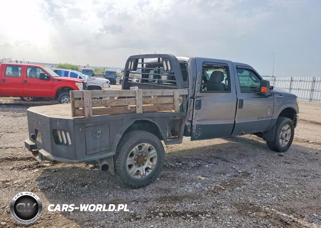 2011 Ford F250 Super Duty VIN:1FT7W2BT5BEA47899 - 3