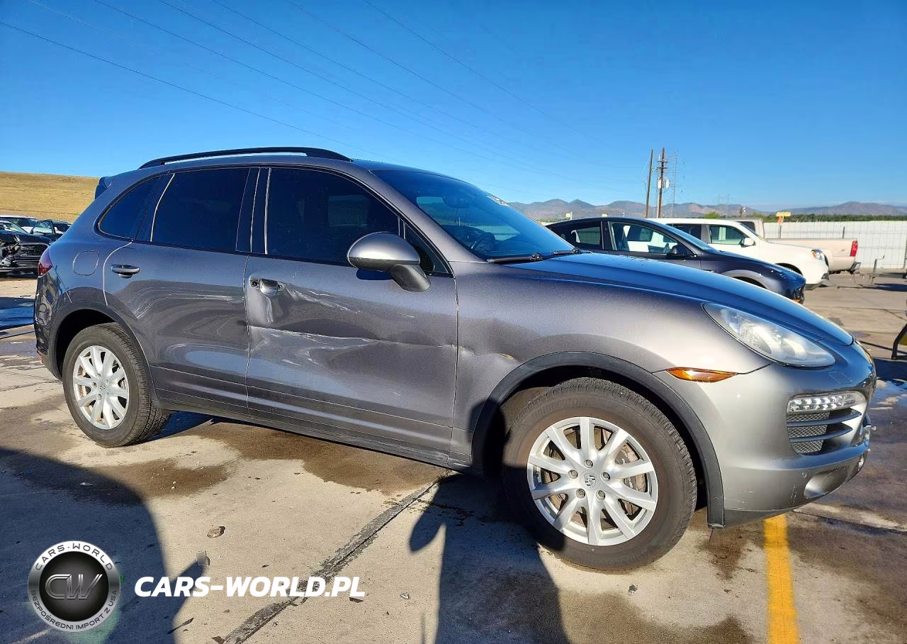 2012 Porsche Cayenne VIN:WP1AA2A25CLA12644 - 4