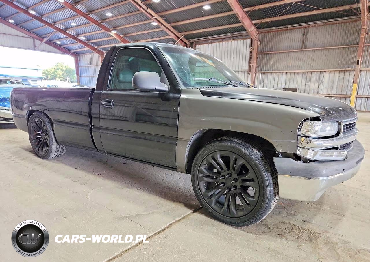 2000 Chevrolet Silverado C1500 VIN:1GCEC14W6YE143809 - 4