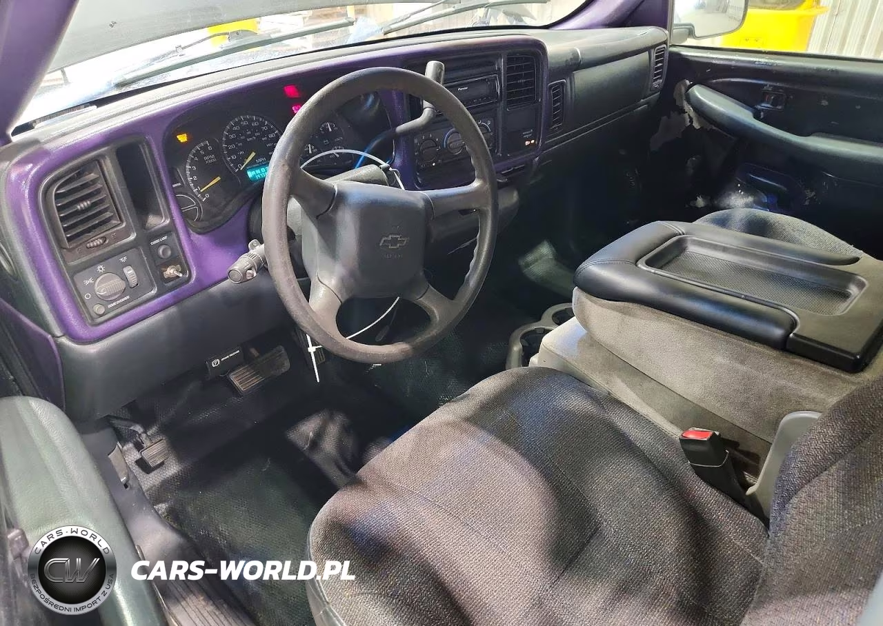 2000 Chevrolet Silverado C1500 VIN:1GCEC14W6YE143809 - 8