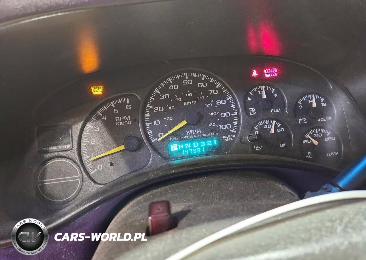 2000 Chevrolet Silverado C1500 VIN:1GCEC14W6YE143809 - 9