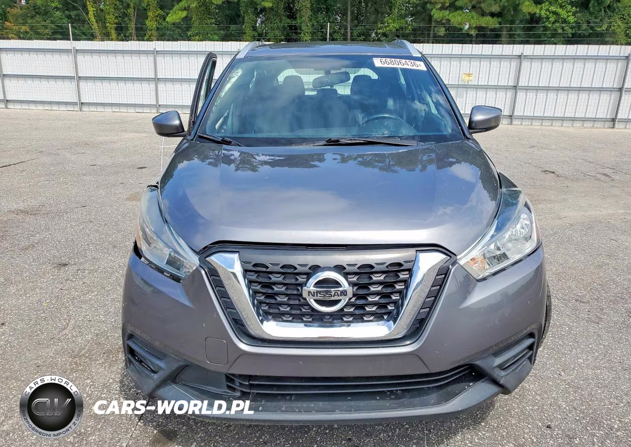 2018 Nissan Kicks Sv VIN:3N1CP5CU5JL525874 - 5