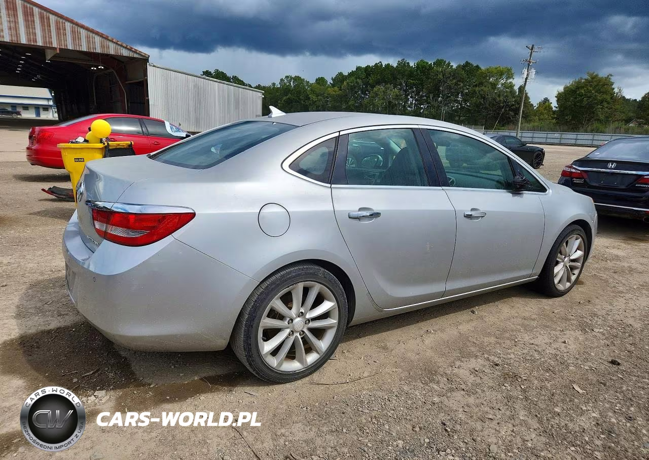 2012 Buick Verano Sport Touring VIN:1G4PS5SK6C4172207 - 3