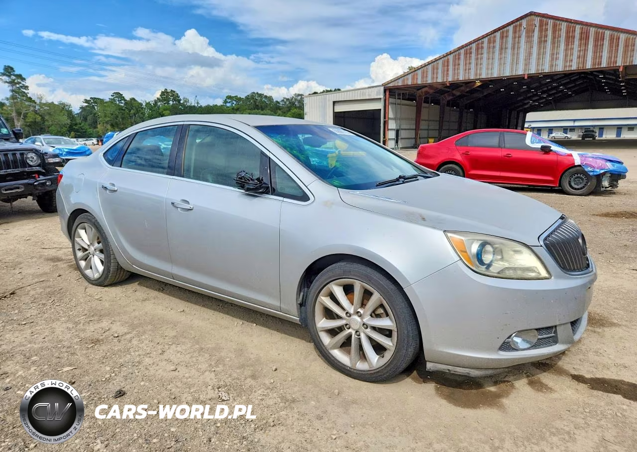 2012 Buick Verano Sport Touring VIN:1G4PS5SK6C4172207 - 4