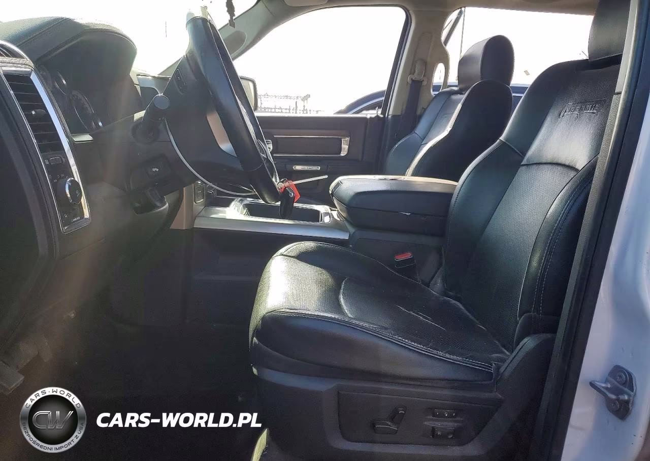2017 Ram 1500 Laramie VIN:1C6RR7NT5HS654377 - 7