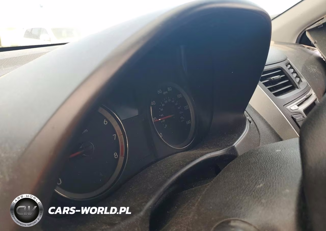 2014 Hyundai Accent Gs VIN:KMHCT5AE0EU150813 - 9
