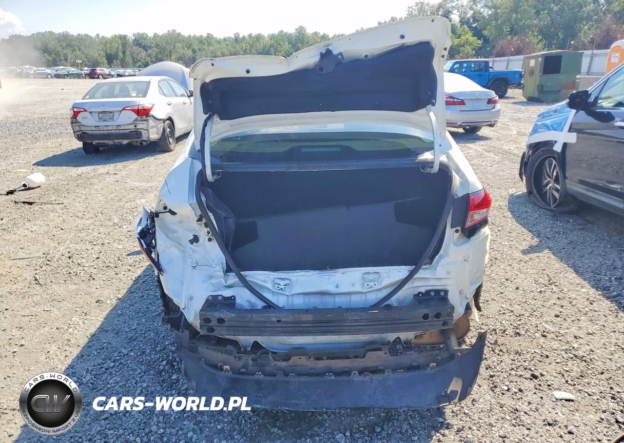 2020 Toyota Corolla Le VIN:JTDEPRAE6LJ074800 - 6