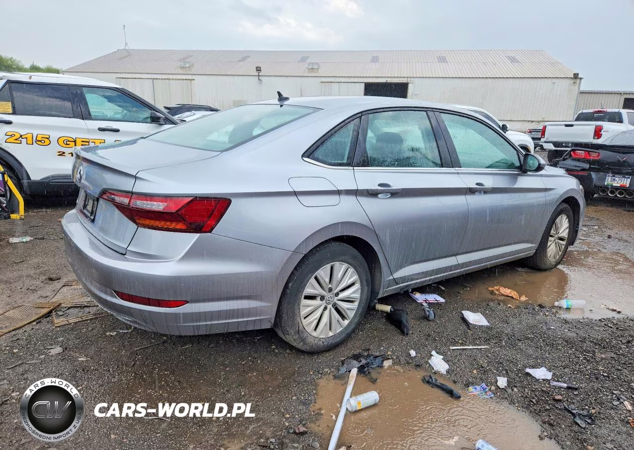 2019 Volkswagen Jetta S VIN:3VWC57BU1KM270519 - 3