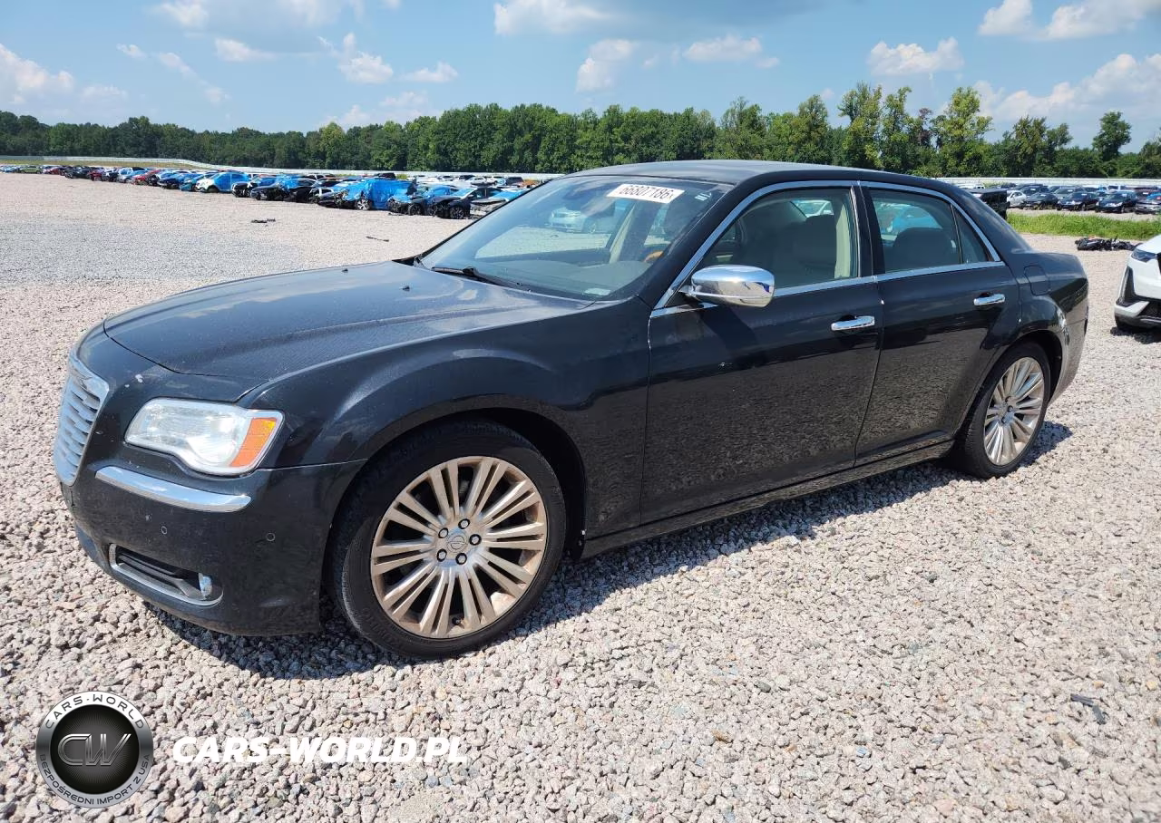 2013 Chrysler 300C – zdjęcie 1 z 12