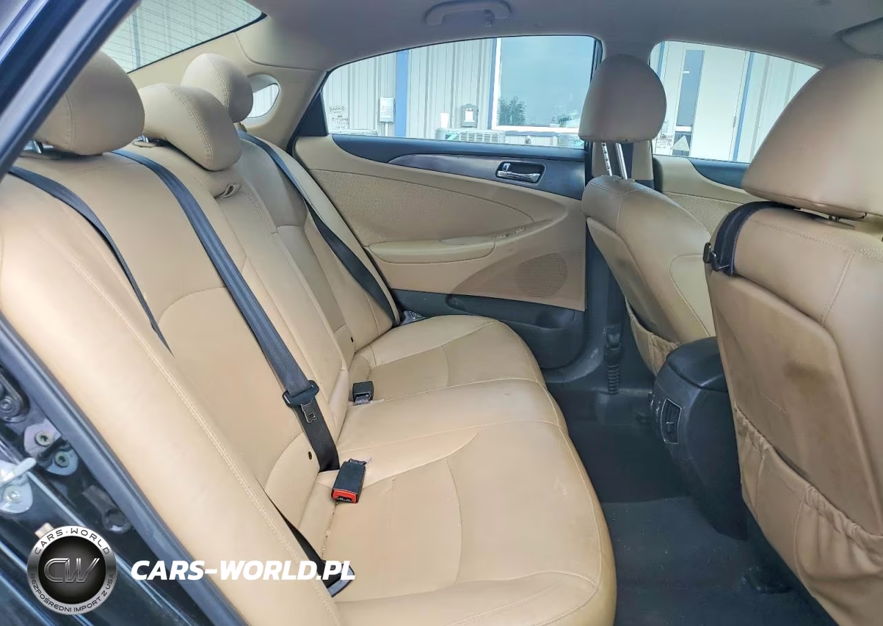 2012 Hyundai Sonata Hybrid VIN:KMHEC4A47CA044397 - 10