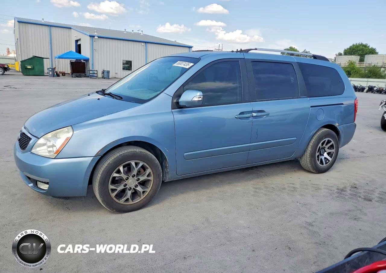 2014 Kia Sedona Lx