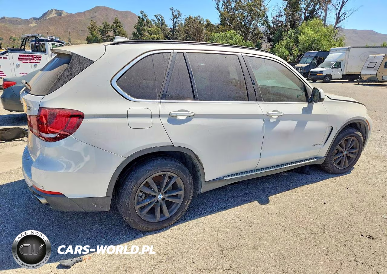 2015 BMW X5 xDrive35I VIN:5UXKR0C51F0P02440 - 3