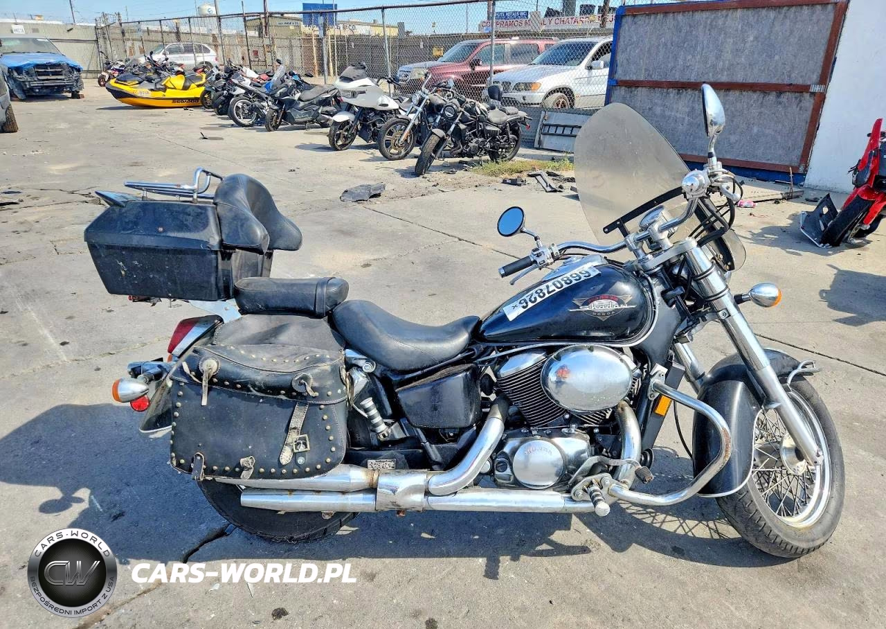 1999 Honda Vt750 Cd – zdjęcie 1 z 9