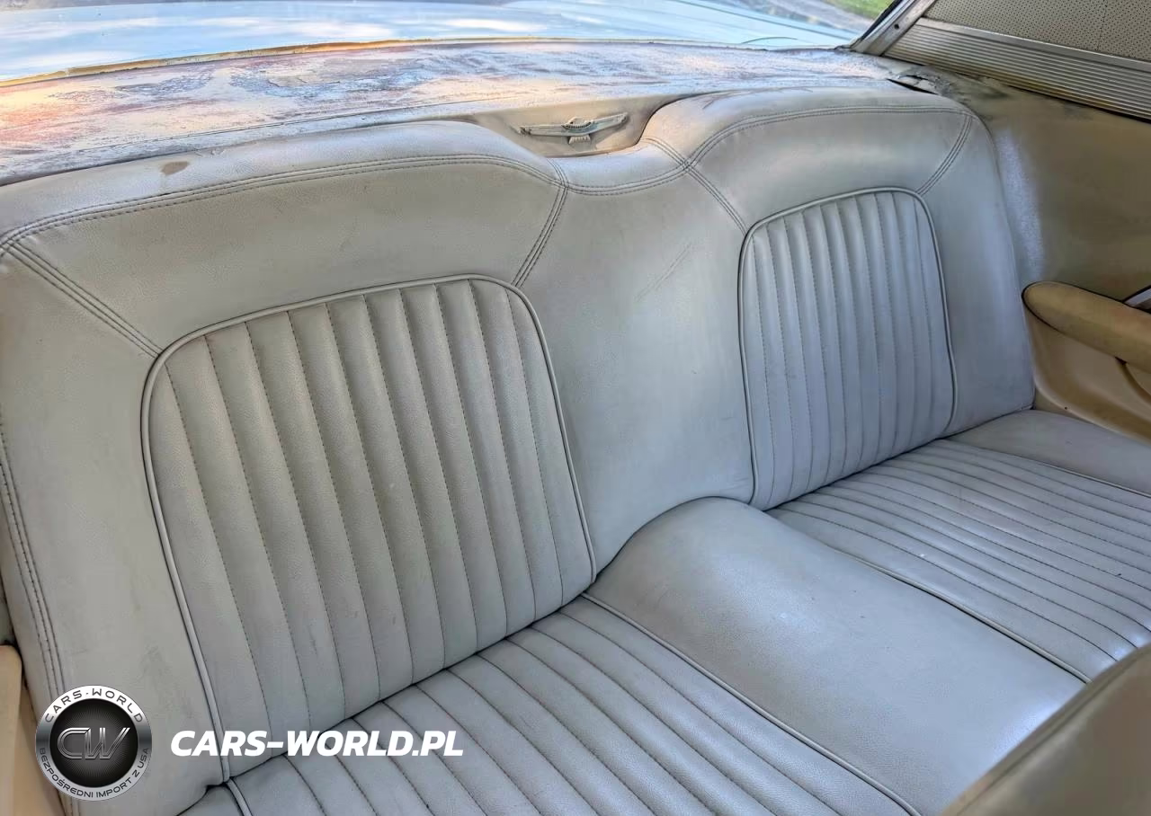 1961 Ford T-Bird VIN:1Y71Z139615 - 6