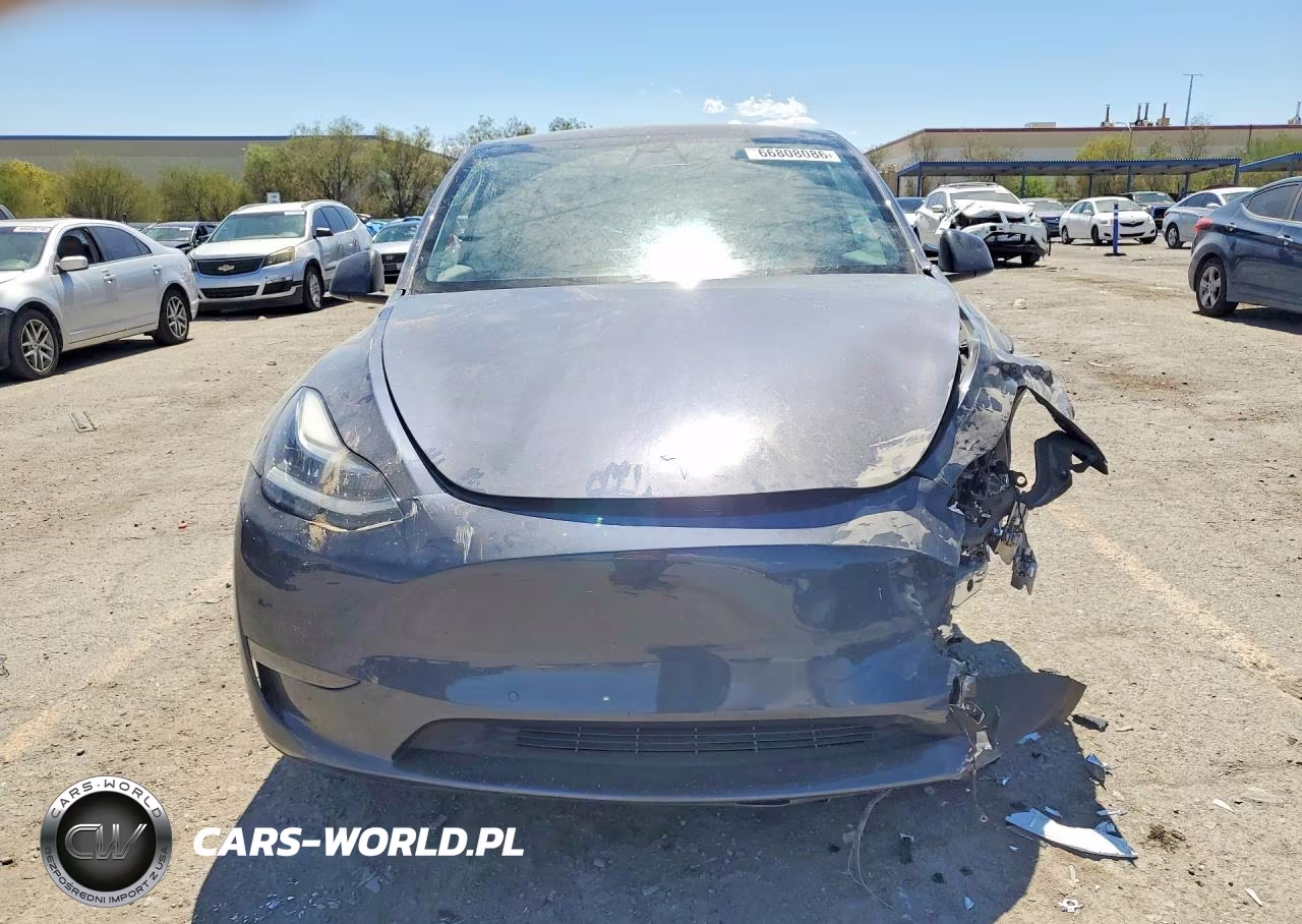 2021 Tesla Model Y VIN:5YJYGDEEXMF108269 - 5