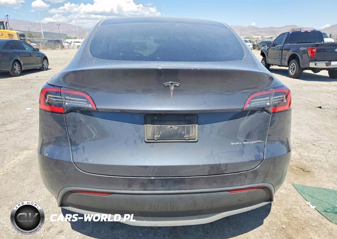2021 Tesla Model Y VIN:5YJYGDEEXMF108269 - 6