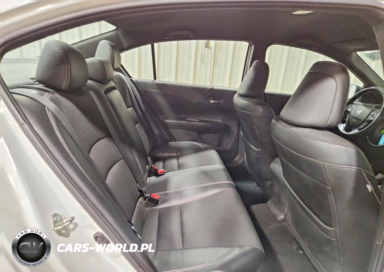 2017 Honda Accord Sport VIN:1HGCR2F68HA043597 - 10