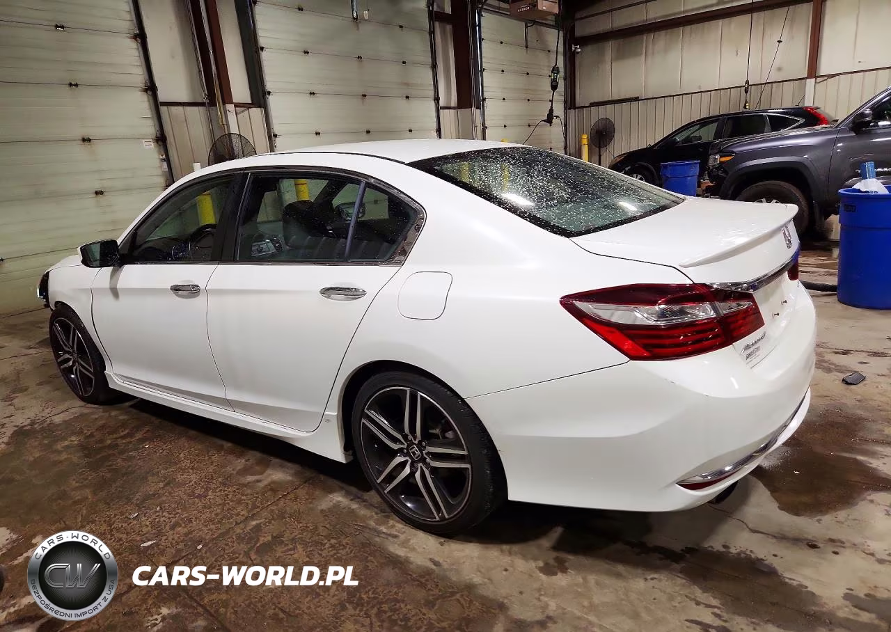 2017 Honda Accord Sport VIN:1HGCR2F68HA043597 - 2