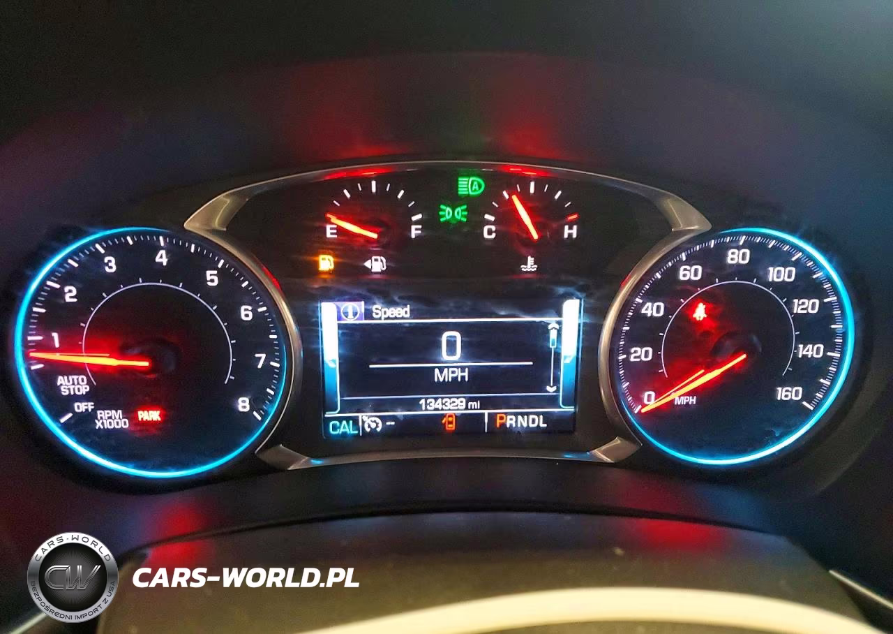 2018 Chevrolet Equinox Premier VIN:2GNAXWEX3J6165081 - 9