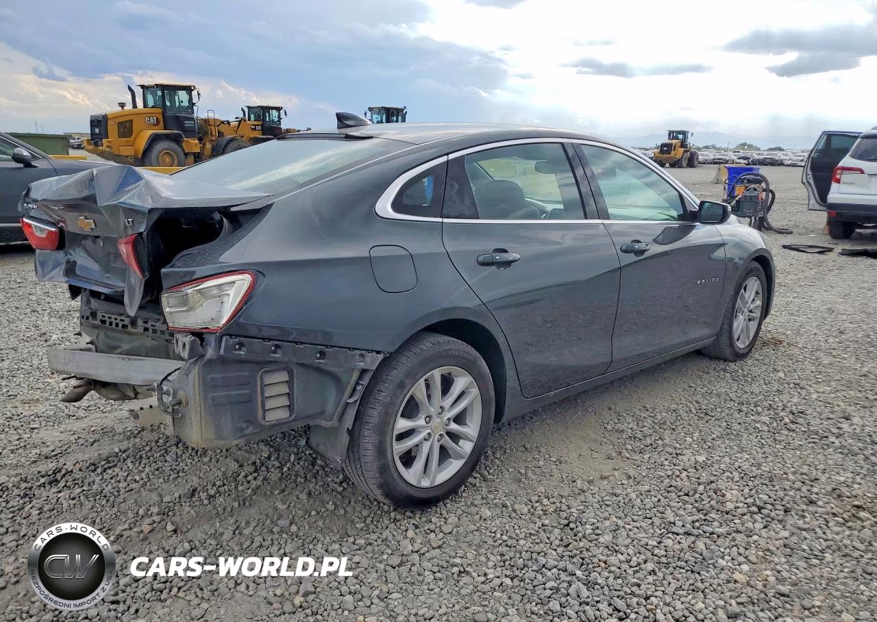2017 Chevrolet Malibu Lt VIN:1G1ZE5ST7HF114897 - 3