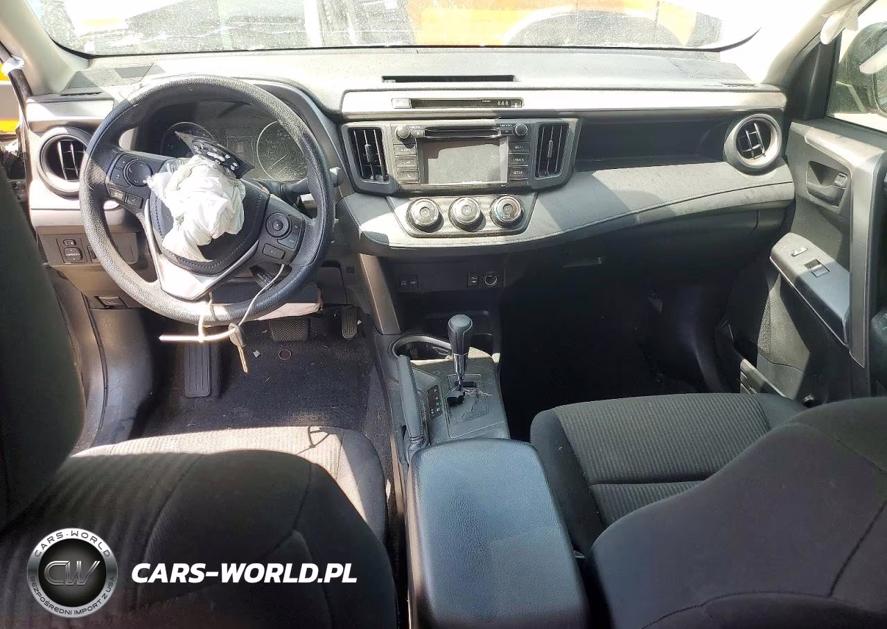 2017 Toyota Rav4 Le VIN:JTMZFREV0HJ710102 - 8