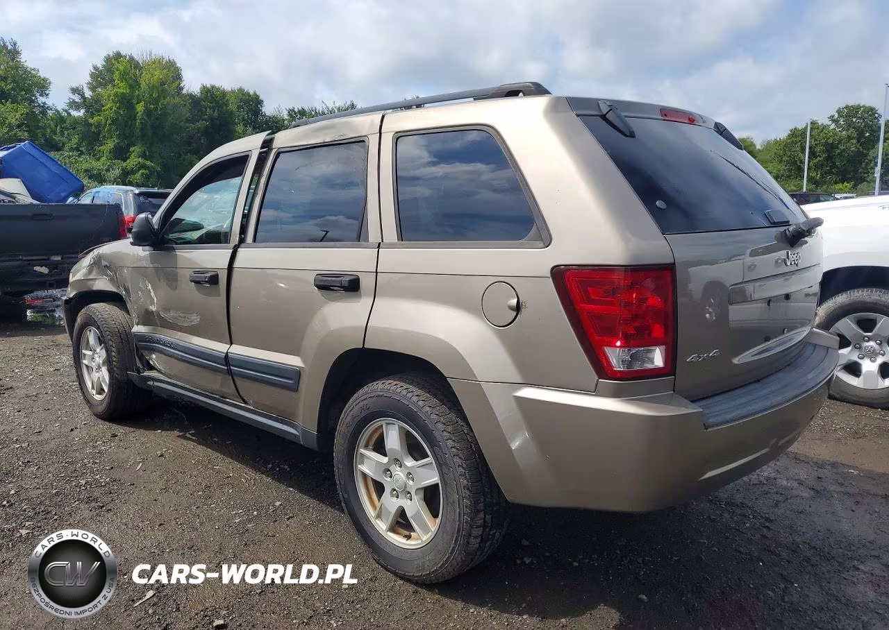 2005 Jeep Grand Cherokee Laredo VIN:1J4GR48K45C649351 - 2