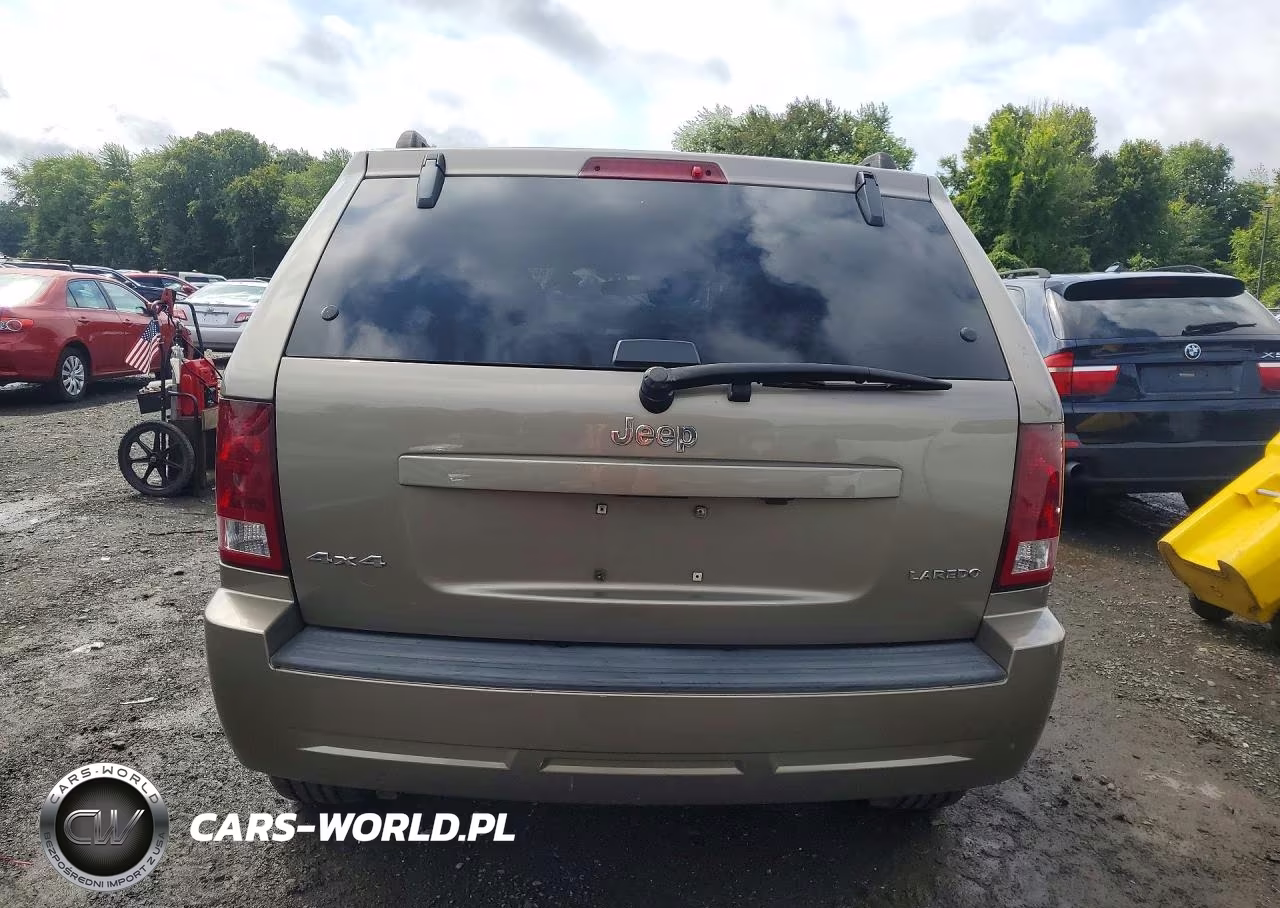 2005 Jeep Grand Cherokee Laredo VIN:1J4GR48K45C649351 - 6