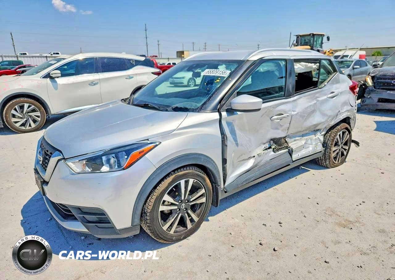2020 Nissan Kicks Sv