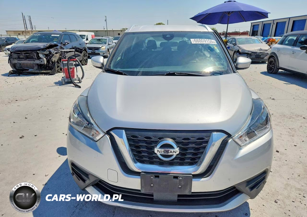 2020 Nissan Kicks Sv VIN:3N1CP5CVXLL533402 - 5