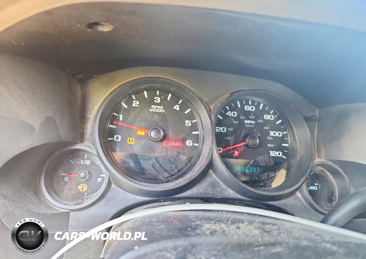 2007 Chevrolet Silverado C1500 VIN:2GCEC19C071582521 - 9
