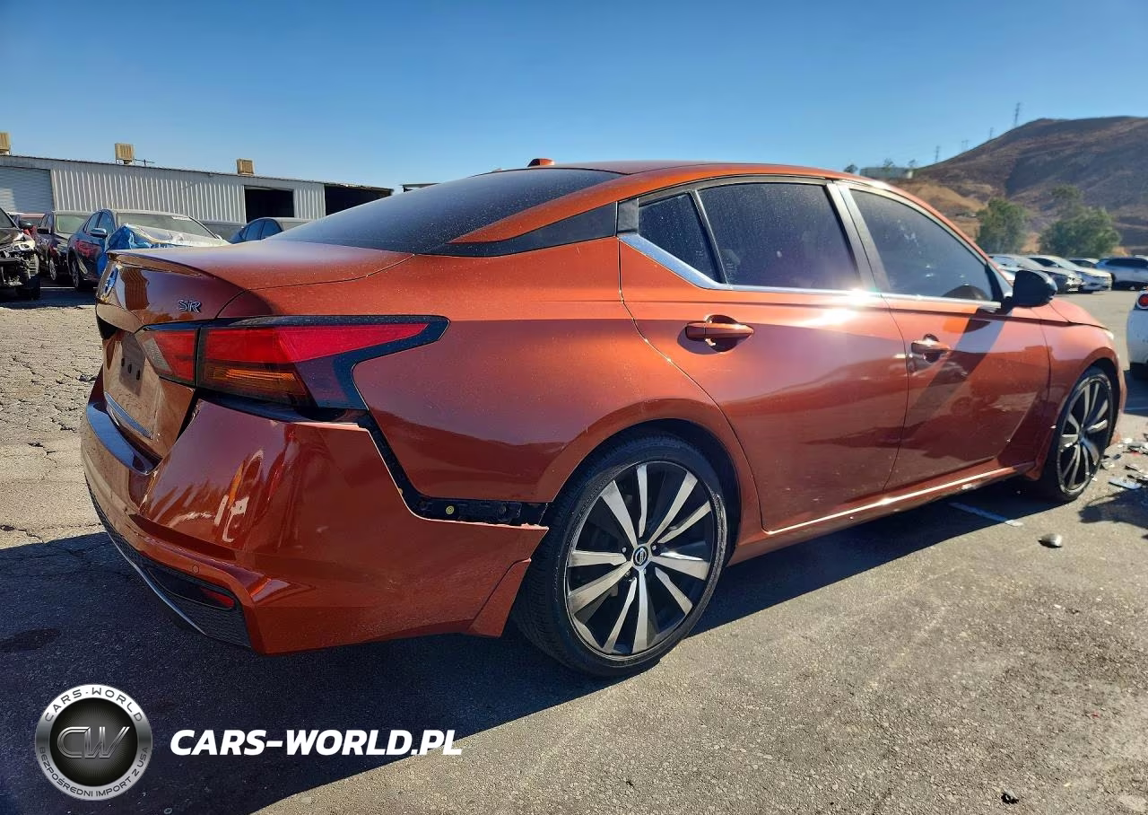 2020 Nissan Altima Sr VIN:1N4BL4CV2LC121748 - 3