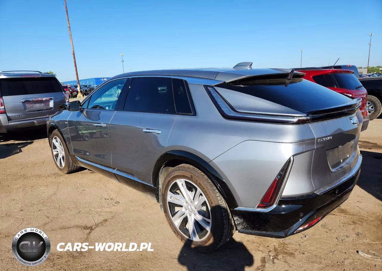 2024 Cadillac Lyriq Tech VIN:1GYKPMRK9RZ102576 - 2