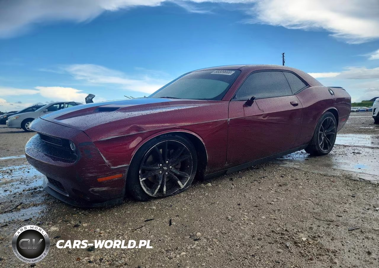 2017 Dodge Challenger Sxt