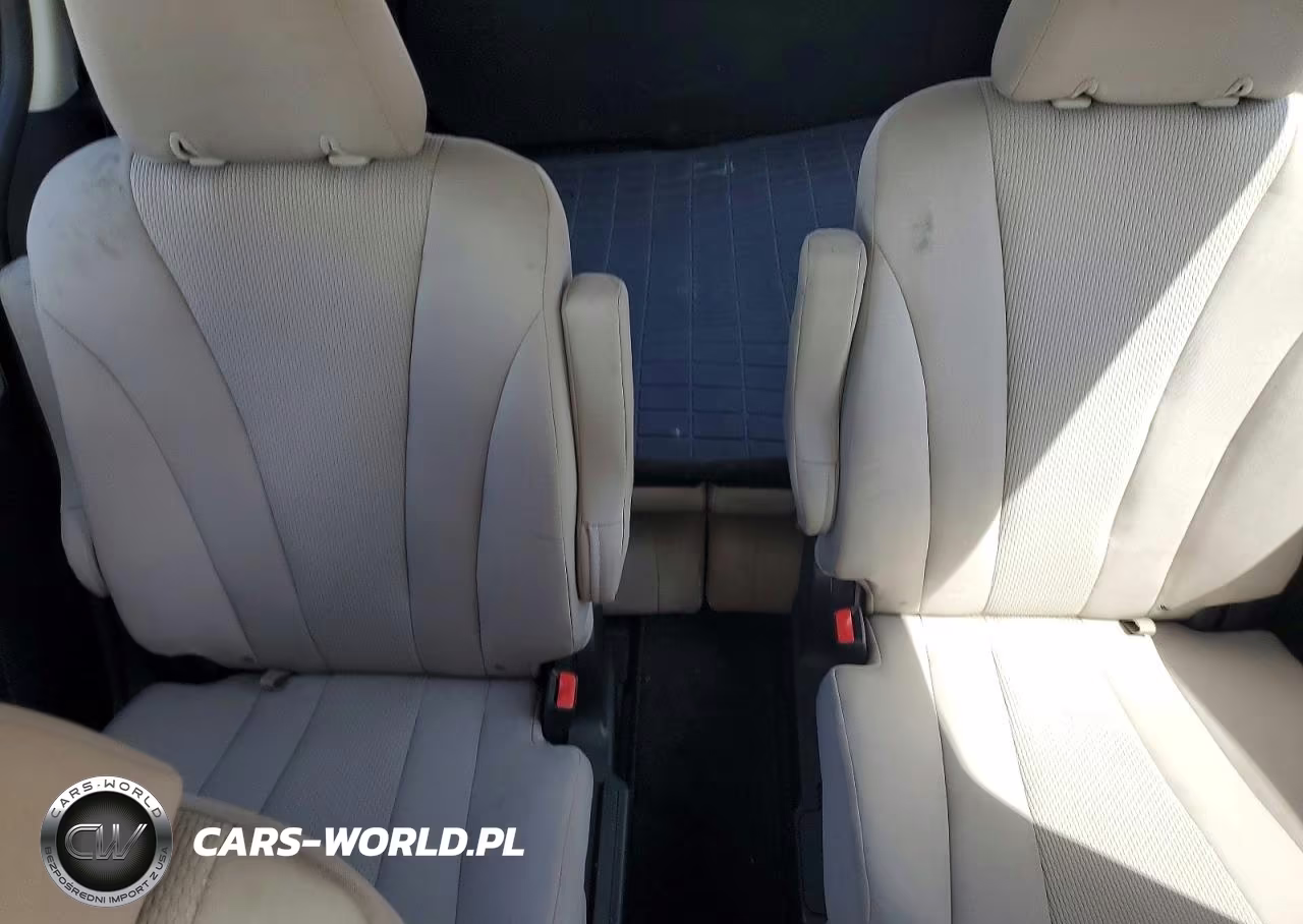 2014 Mazda 5 Touring VIN:JM1CW2CL4E0165845 - 10