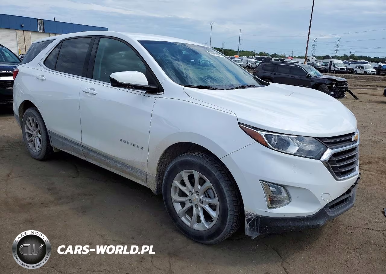 2018 Chevrolet Equinox Lt VIN:2GNAXSEV2J6156721 - 4