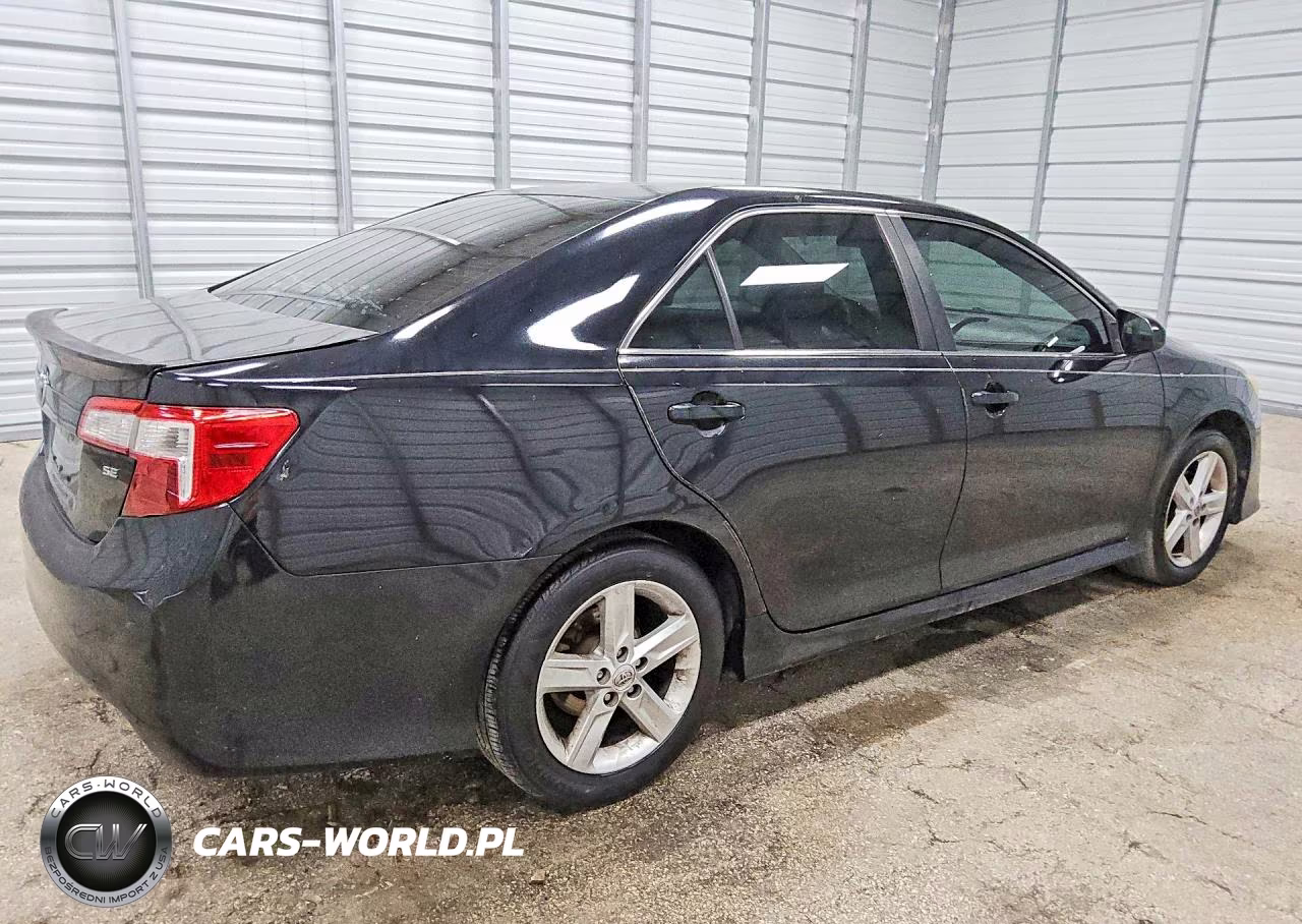 2014 Toyota Camry Se VIN:4T1BF1FKXEU467735 - 3