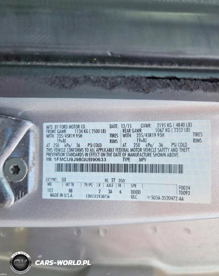 2016 Ford Escape Titanium VIN:1FMCU9J98GUB90633 - 13