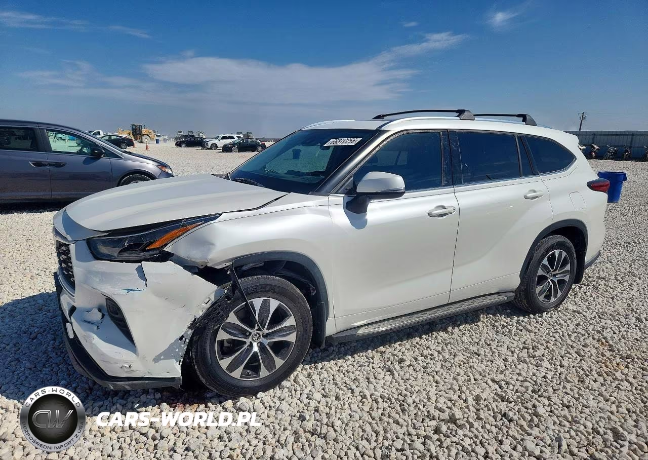 2021 Toyota Highlander Xle