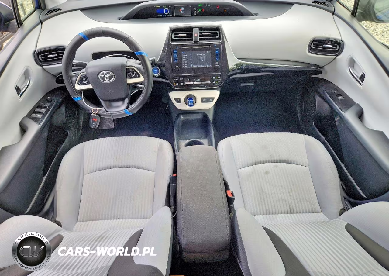 2016 Toyota Prius Two VIN:JTDKBRFU0G3515722 - 8