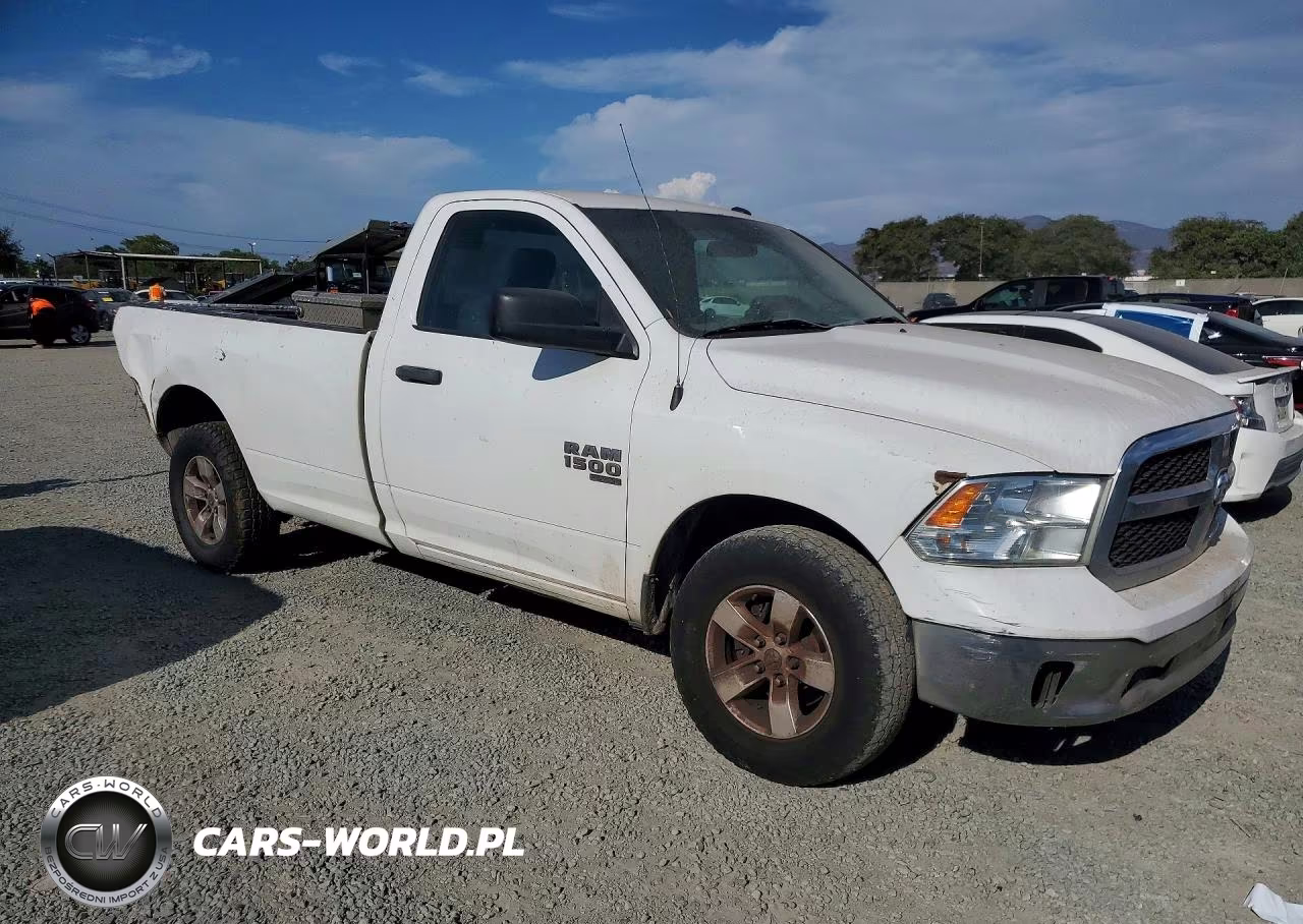 2019 Ram 1500 Classic Tradesman VIN:3C6JR6DG9KG502340 - 4