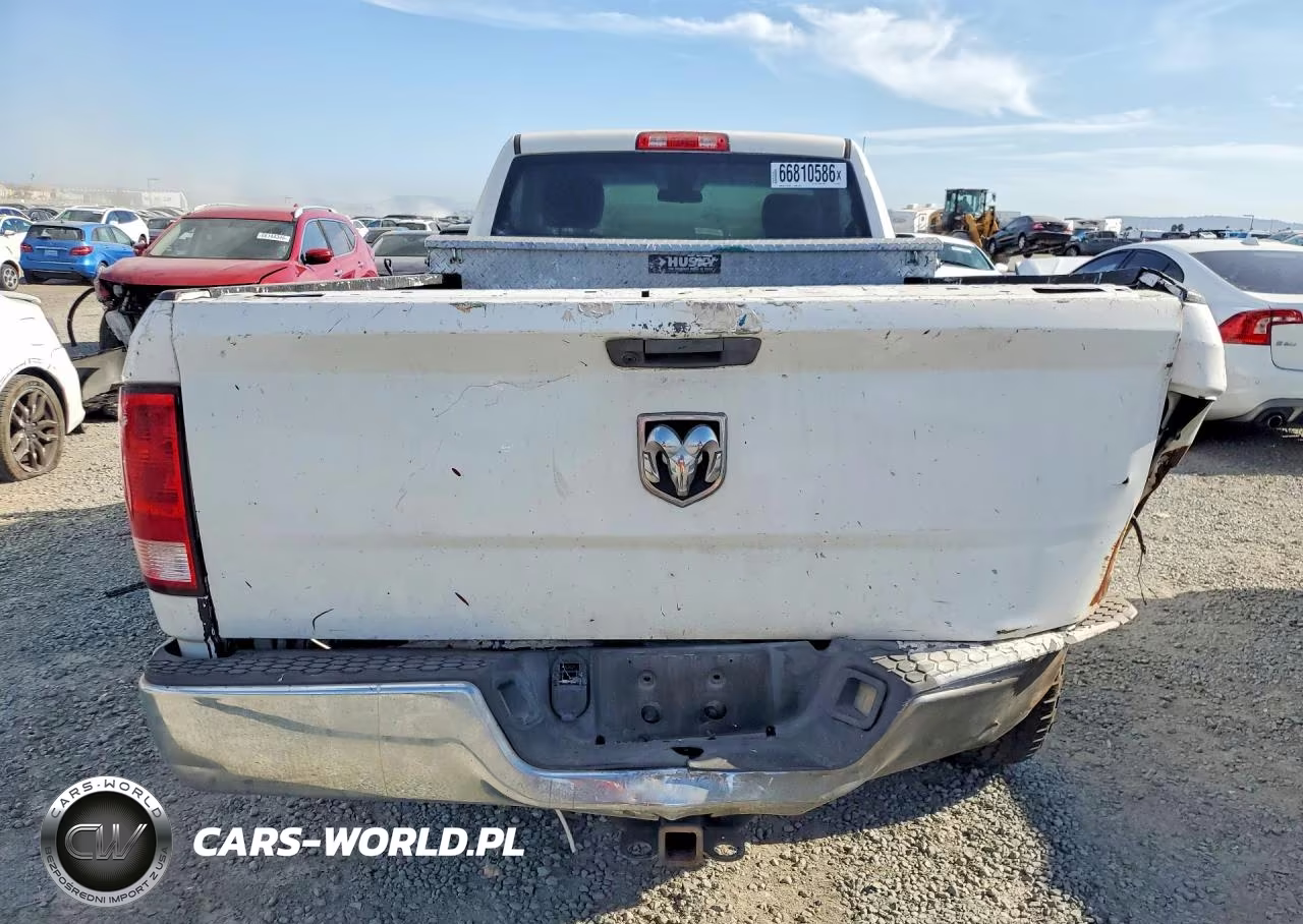 2019 Ram 1500 Classic Tradesman VIN:3C6JR6DG9KG502340 - 6